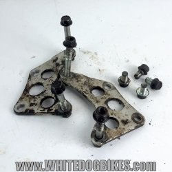 XJ600 Diversion engine bolts and bracket