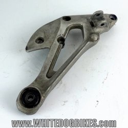 XJ600 Diversion right footrest hanger