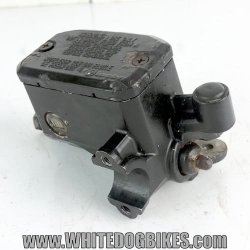 Honda NT650V Deauville Front Brake Master Cylinder - NT650 V - NT650-V